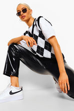 Load image into Gallery viewer, Check Knitted Tank Top
