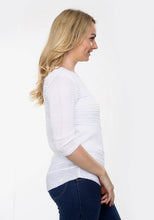 Load image into Gallery viewer, White V Shape Filigree Knitted Jumper
