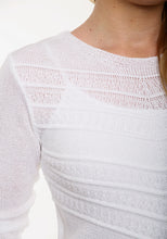 Load image into Gallery viewer, White V Shape Filigree Knitted Jumper
