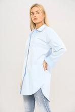 Charger l'image dans la galerie, Oversized Shirt Dip Hem
