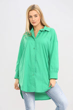 Charger l'image dans la galerie, Oversized Shirt Dip Hem
