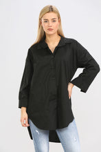 Charger l'image dans la galerie, Oversized Shirt Dip Hem
