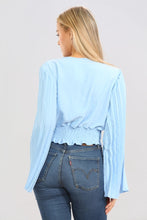 Load image into Gallery viewer, White Pleated Long Sleeved Top
