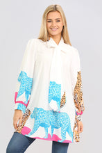 Load image into Gallery viewer, White Pussy Bow Printed Long Blouse

