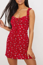 Load image into Gallery viewer, Red Floral Print Frill Detail Shift Dress

